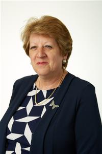 Profile image for Councillor Diana Esler