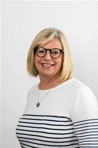 Profile image for Councillor Lynda Harrison